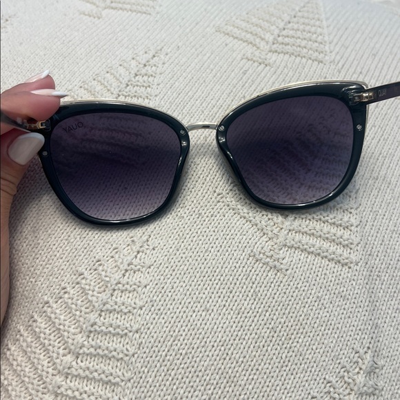 Quay Australia Black Cat-Eye Sunglasses with Gradient Purple Lenses main image 2